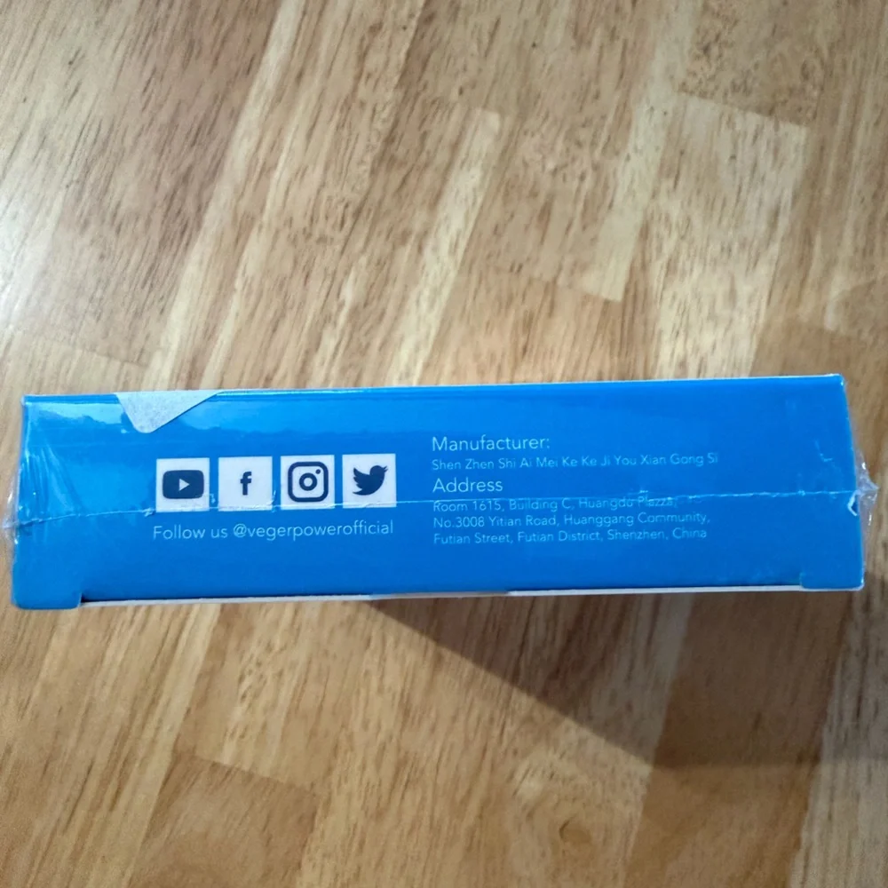 Veger Power Bank V1171 10000mAh - Green - New In Box